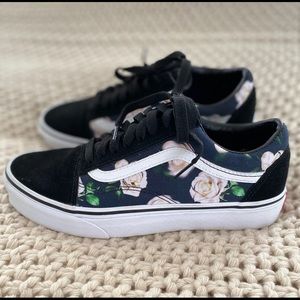 Vans Old Skool Floral Skate Shoe